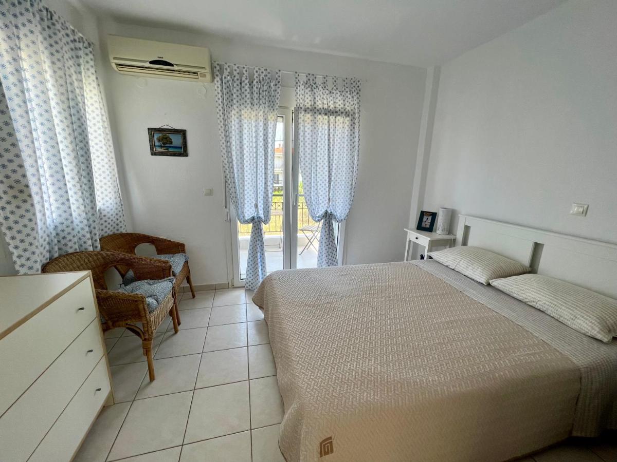Villa Victoria Hanioti Exterior foto