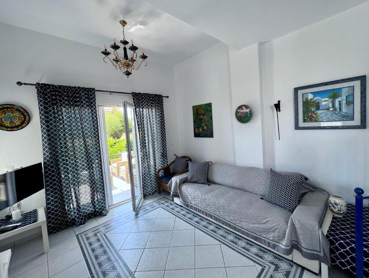 Villa Victoria Hanioti Exterior foto